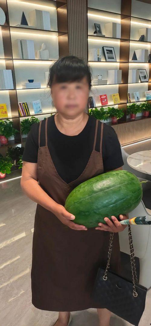 今日大瓜事件,揭秘娱乐圈最新重磅事件！