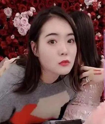 哪些明星网红卖货好做些,明星网红带货力排行榜，哪些人气王卖货效果最佳？