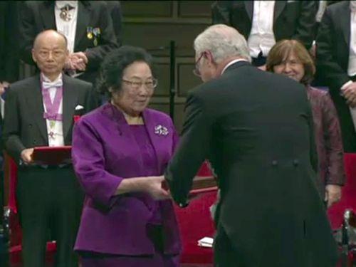 明星网红比科学家,网络时代的舆论风向标